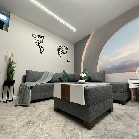 Stay Inn Central Brasov Ap 3 Екстер'єр фото